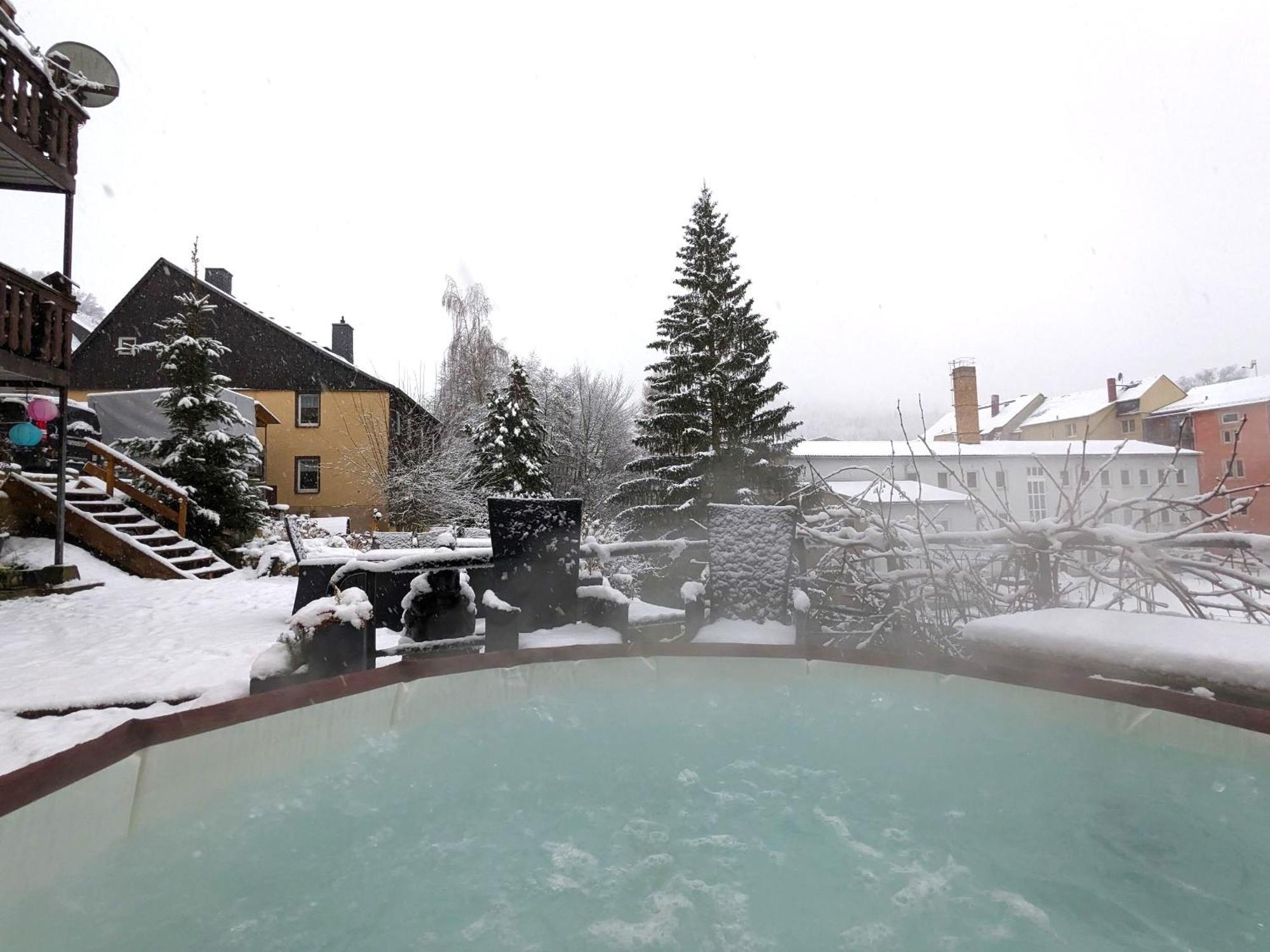 Uo - Urlaubsmagie - Helle Wohnung,Sauna,Whirlpool Sebnitz Exterior photo